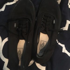 Black unisex preowned vans